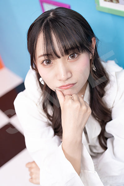 DADエントリーNo.4 山岡亜珠紗 Photo-002-L判
