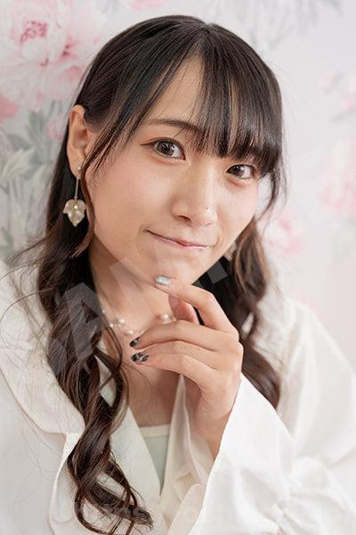 DADエントリーNo.4 山岡亜珠紗 Photo-008-L判